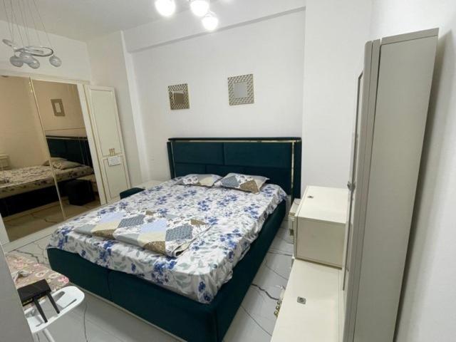 Garden City, * Ajman
